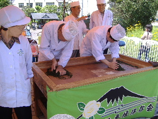 バラの丘フェスタ_f0082141_22111740.jpg
