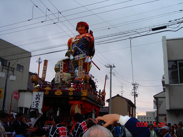 e0037055_82053.jpg