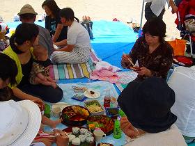 f0098360_1604123.jpg
