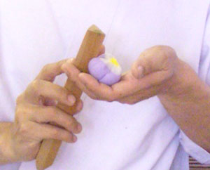 上生菓子　『菖　蒲』_b0015136_2143655.jpg