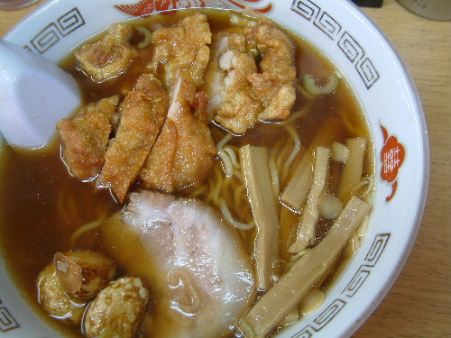 「築地 魚がしラーメンでスタミナラーメン」_a0000029_22461514.jpg