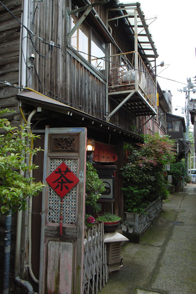 今日の路地 #005_e0082981_17223777.jpg