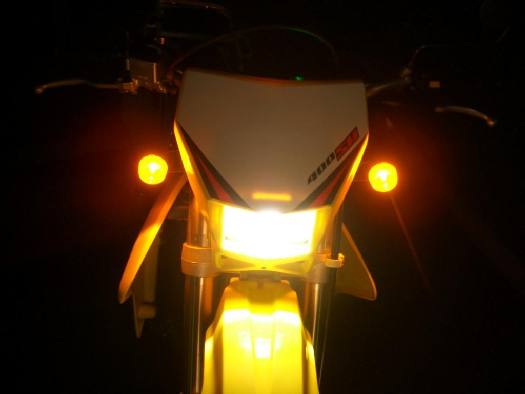 DR-Z400SM ヘッドライトまとめ編。 : 存在感のないページ