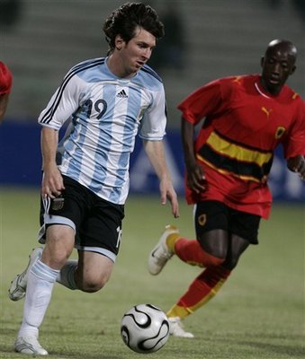 Argentine  vs アンゴラ_e0039513_17584479.jpg