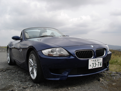 BMW Z4 Mロードスター　－究極のオープンスポーツ－_f0040885_1192038.jpg