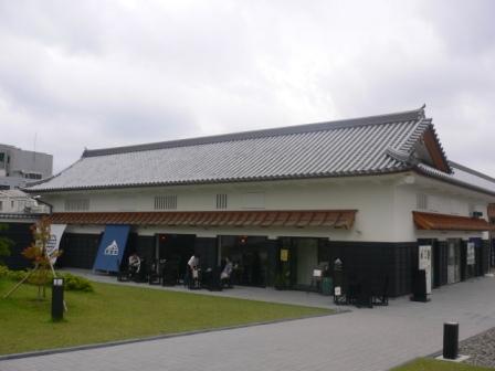 e0009772_08338.jpg