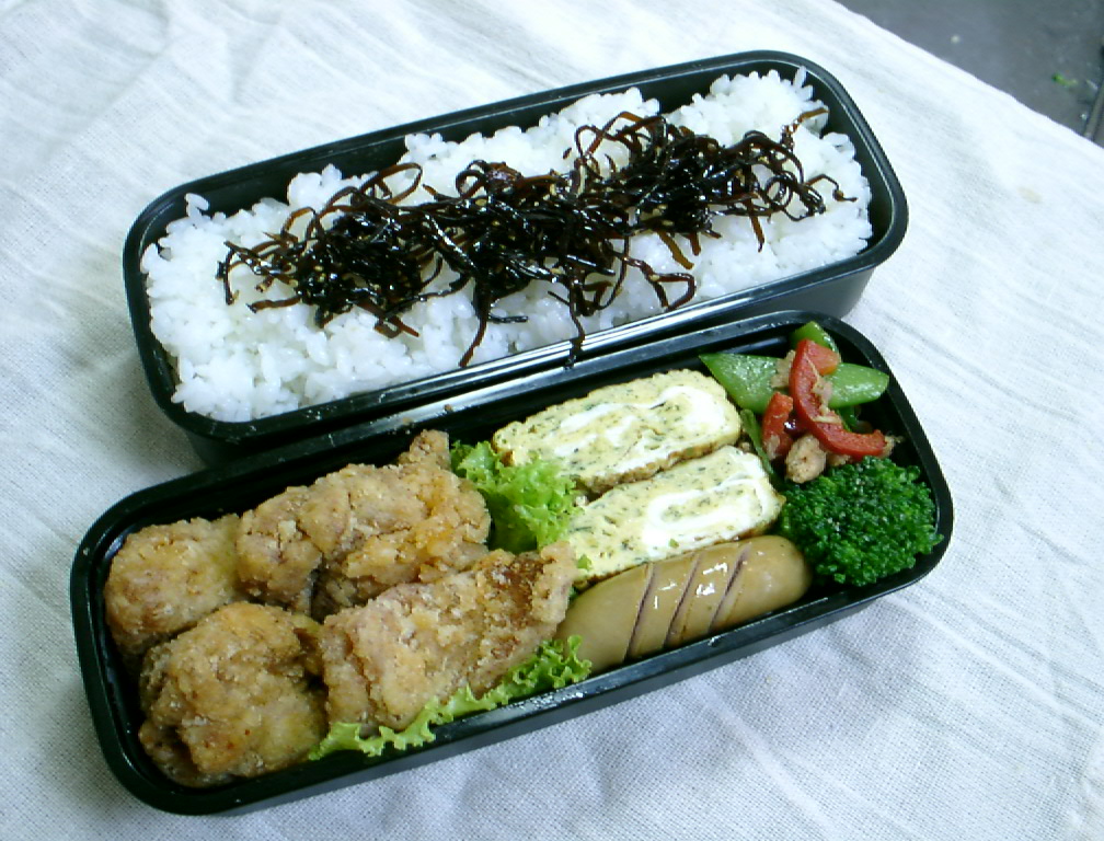 今日のお弁当　　木曜日_c0059781_13494656.jpg