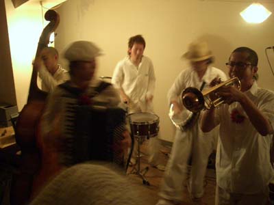 d0010809_122076.jpg