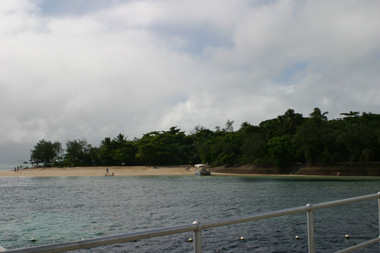 小さい秋、見～つけた　in Cairns Australia 　第4日　【グリーン島編】_d0003057_21124552.jpg