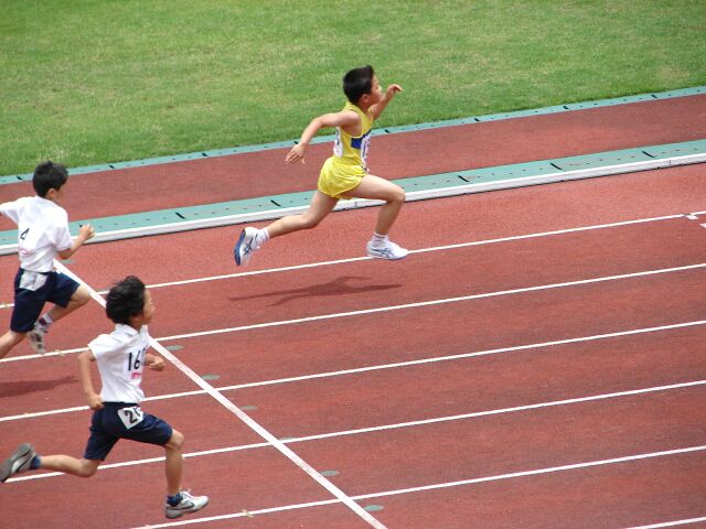 第２２回　伊勢市小学生陸上競技大会_b0077683_17215629.jpg