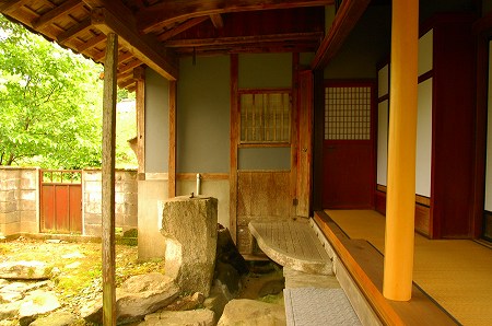 b0010162_17115980.jpg