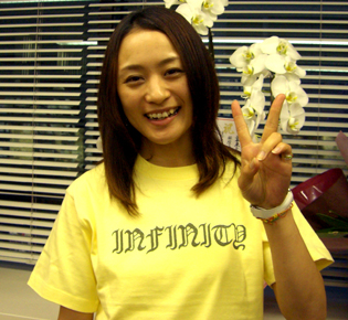 ★「INFINITY Tシャツ」好評につき追加生産に合わせて、キャンペーンスタート！_e0051670_1874585.jpg