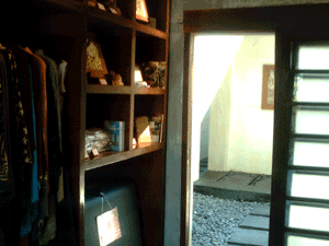 d0038319_9135996.gif