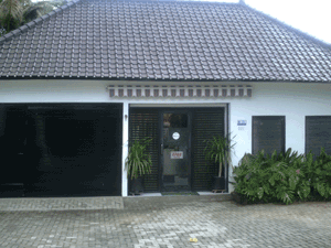 d0038319_9522930.gif