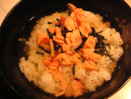 鳥へいの鮭茶漬け_f0053279_17581615.jpg