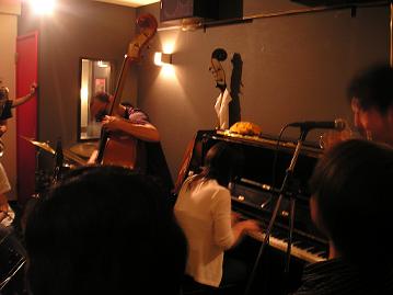 f0066211_12103616.jpg