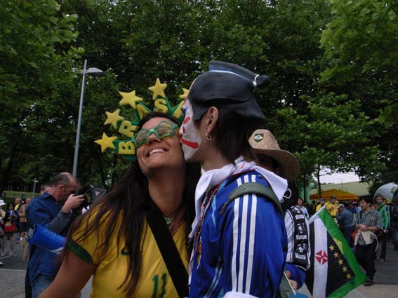 竹澤哲のWorld Cup Report 10：日本戦はセレソンとロナウドにとってコンディション作り？_f0077235_18465280.jpg