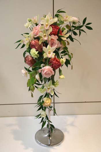 シンビジウムのアームブケー_a0076043_19511817.jpg
