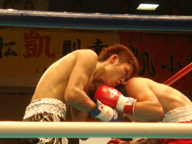 内藤大助対小松則幸二冠戦後編(ナマ観戦記6.27ホール 内藤大助対小松則幸二冠戦後編(ナマ観戦記6.27ホール