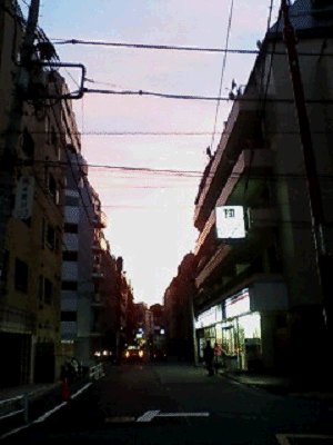 f0052756_23172555.gif