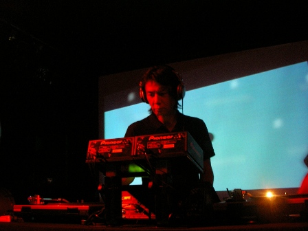 2006-07-02 Hi-Fi@渋谷PLUG_e0021965_1424347.jpg