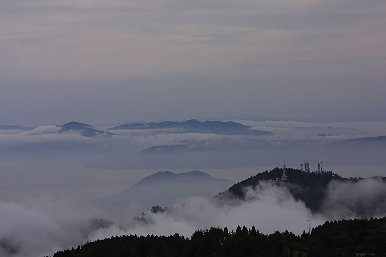 六甲山（４）　雲海の向こう_f0044370_17172765.jpg