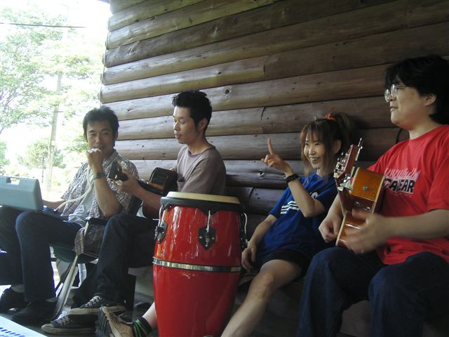 e0048391_0331159.jpg