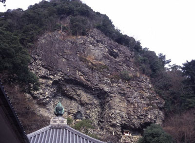 <第二十九番 生駒山 宝山寺>_a0045381_2130411.jpg