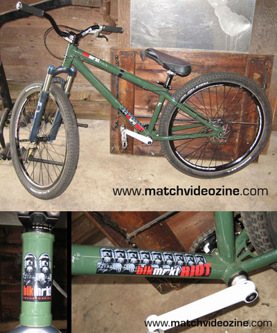 ブラックマーケットRIOT : CAVE MTB ブラックマーケットRIOT : CAVE MTB