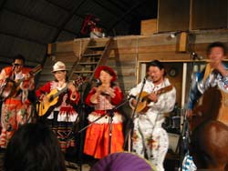 今日はライブ企画!_f0096216_17221823.jpg