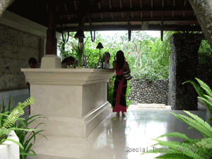 d0038319_975498.gif