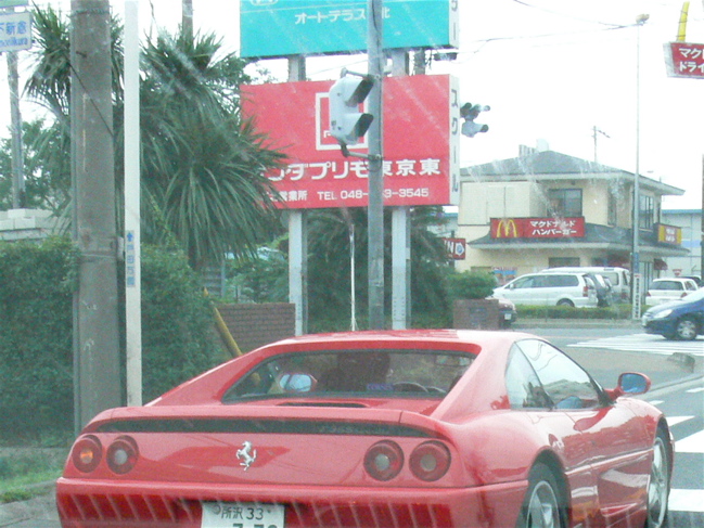 やっぱ雨の日はゴリラだね..._b0065730_2114566.jpg