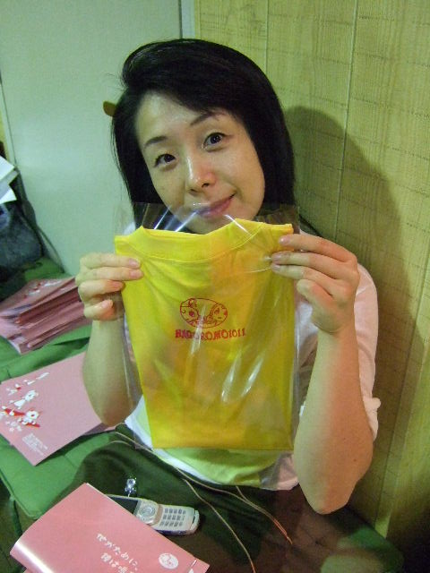 b0100272_011353.jpg