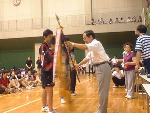 やったーー中体連市大会 卓球部優勝_d0010630_1133424.jpg