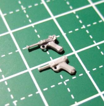 1/35 ドイツ軍拳銃・ホルスター : 模型慕情