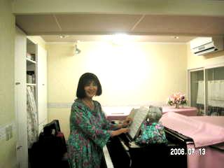 e0011102_8343427.jpg