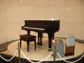 d0038644_284722.jpg