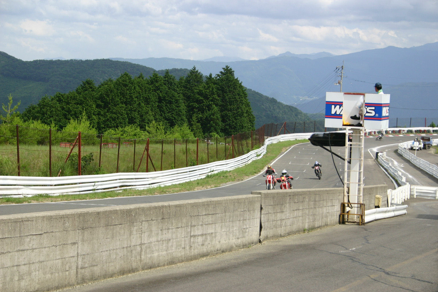 a0048323_23245723.jpg