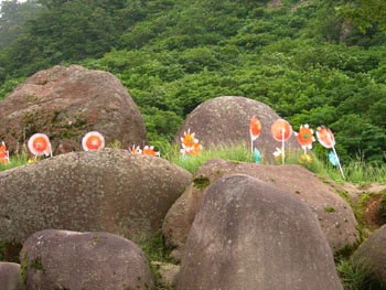 わけいってもわけいっても青い山 半径750キロの散策 山形 1 羽黒山 湯殿山 きょうのわたくし