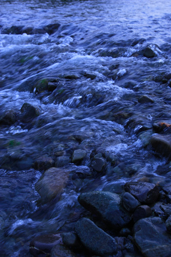 水の表情を撮る!_f0100215_055929.jpg