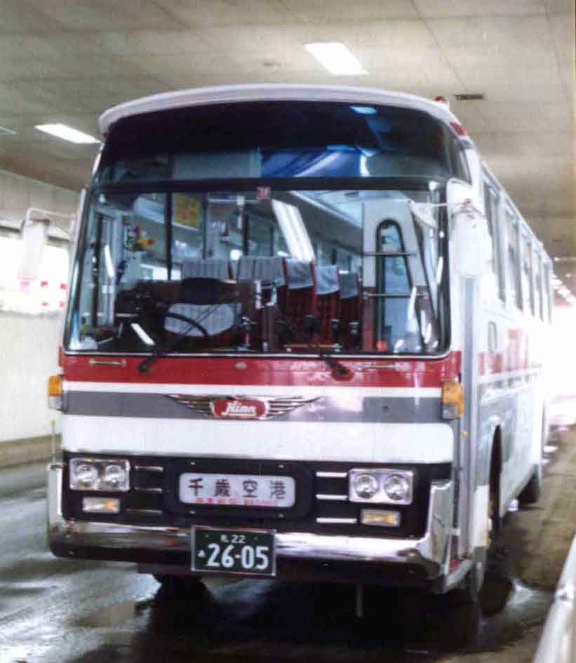 中央バスの空港線用バス_f0027355_2013266.jpg