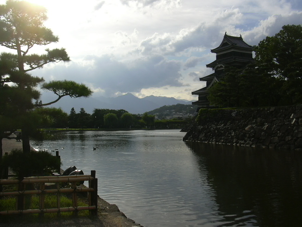 梅雨の晴れ間_d0048366_1974715.jpg