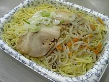 ７月６日　「豚塩焼きそば」（＠『SANKS』）_d0021223_2321620.jpg