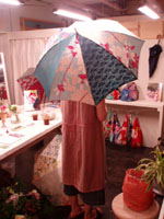 ＊その そばに＊　　2006,7,25_a0030038_2243872.jpg