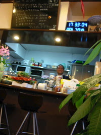 羅空(らくぅ~)・・・・ちょこ飲みカフェ_a0017350_2364849.jpg