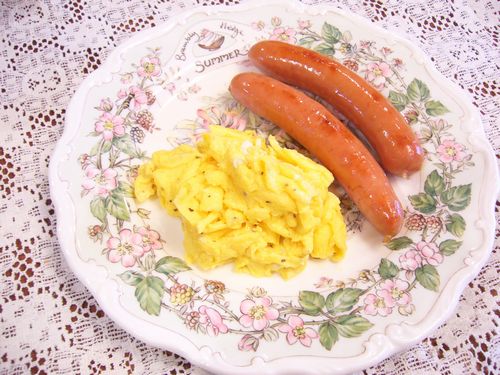 賑やかなブランチ。。。.゚。*・。♡_a0053662_1491538.jpg