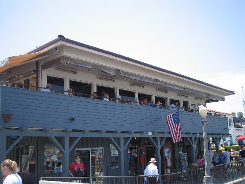 『Sidwaysを旅する』(2)海辺のクラムチャウダー@Brophy Bros. Clam Bar & Restaurant[Santa Barbara]_c0013687_23111424.jpg