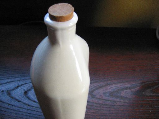 岐755、岐814の水筒 : 時のかけら～統制陶器～