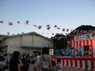 f0043559_22482792.jpg