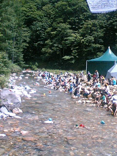 Hello !! Music lovers --FUJIROCK FESTIVAL \'06--_c0031932_170256.jpg